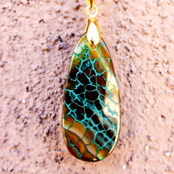 New Dragon Veins Agate Drop Gold Plated Necklace. - Picture 10 of 16